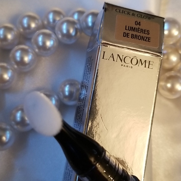 Lancome Click & Glow Highlighting Skin Fluid - Picture 5 of 5